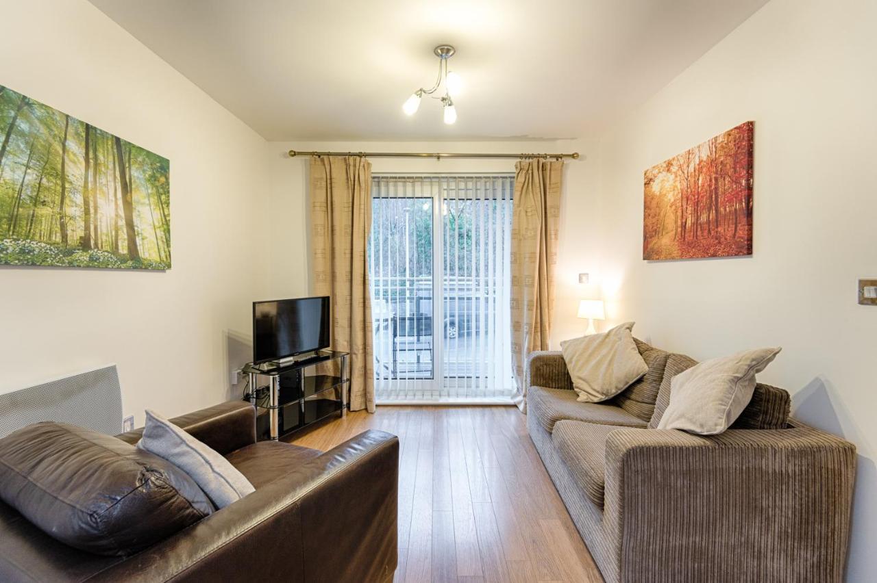 Appartement Parking, Balcony, Fully Equipped Kitchen à Swansea Extérieur photo