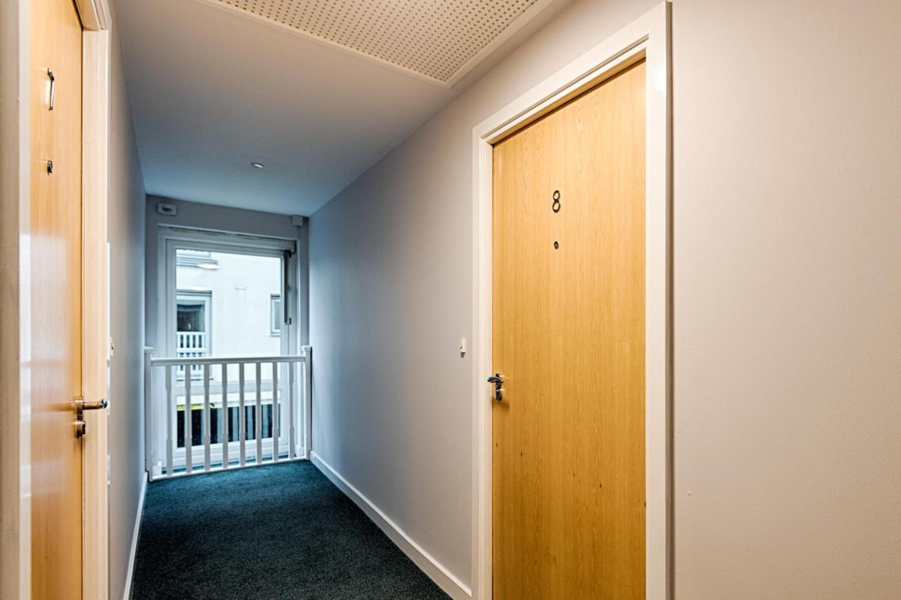 Appartement Parking, Balcony, Fully Equipped Kitchen à Swansea Extérieur photo